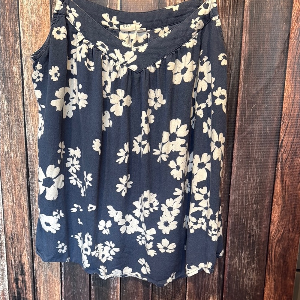 Old Navy Blue Floral Bubble Tank Top Casual
